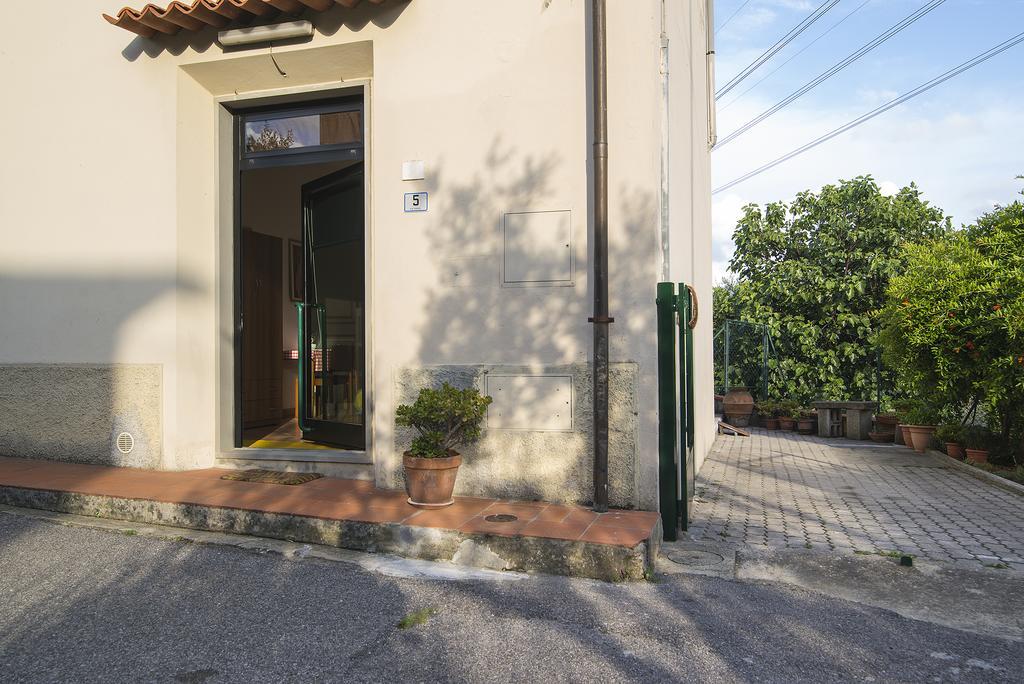 Affittacamere Donati Nada Carmignano Exterior foto